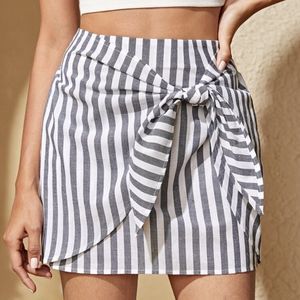 Shein Skirt Womens‎ Large White Gray Mini Striped print Tie front A Line